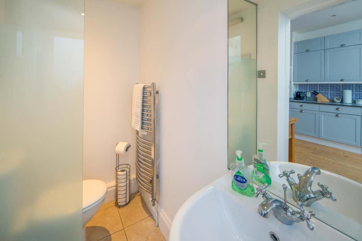 Villa Firefly House Cowes  Esterno foto