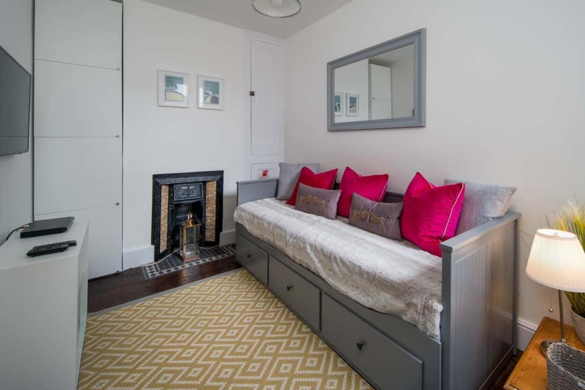 Villa Firefly House Cowes  Esterno foto